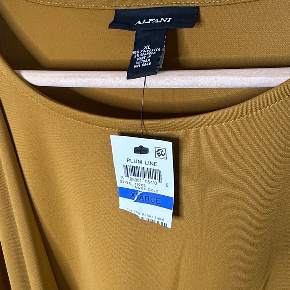Alfani Women's Mustard Color Sleeveless Drape Top XL P2P 23" 25" Length NWT - Picture 5 of 13